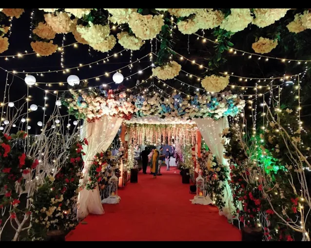 Bride and Groom Seating
